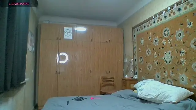 AnnaXLovers - streptease