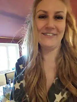 SweetGermanGoddess - 🍑 Stand Up and Slap Ass 10x HARD