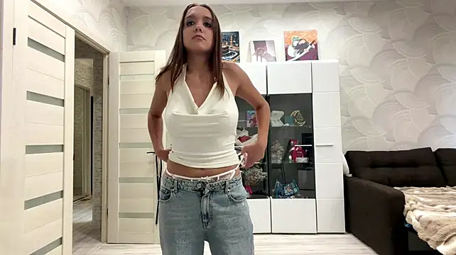 NadeneGutches - Lower my shorts and show my panties