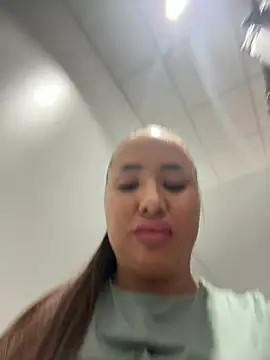 Beautydiamond - Bounce my ass in fitting room