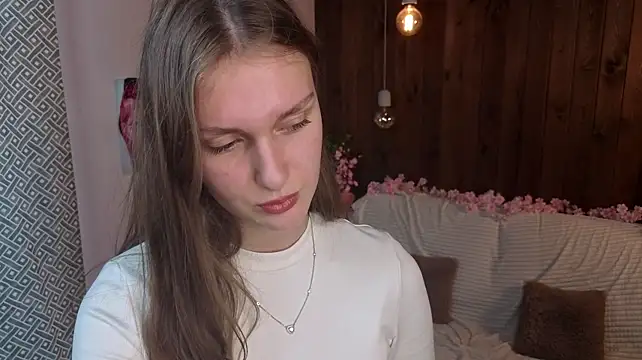 TeressaKapanke - Titty heart tease