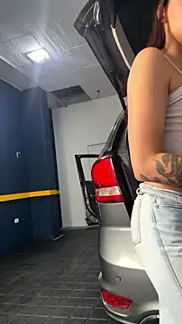 Belle01 - Top off + moan 🔥