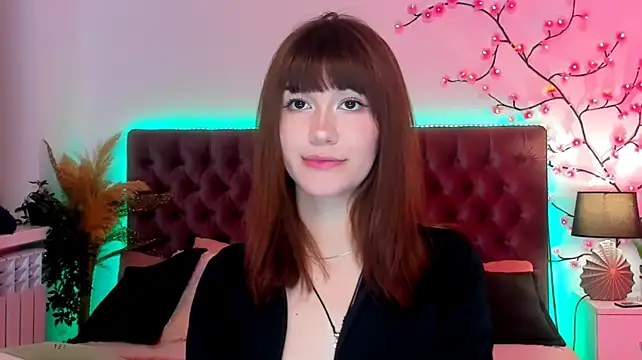 MilanaHotts