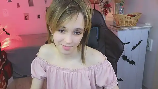 SelenaBless - Sucking a lollipop close