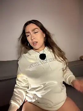 Im_sophiie - Control my toy while I dance 😈🔥