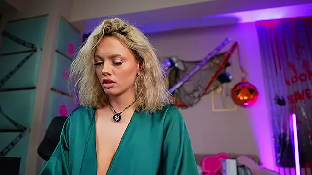 SabrinaJade
