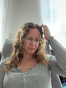 AnnikaRose - Naked Orgasmus