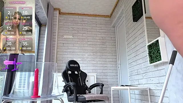 Megan_Ros - ❤😛🌰