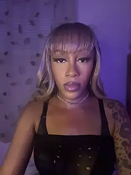 Rayemillian - 🏆 1st DILDO FUCK LIVE