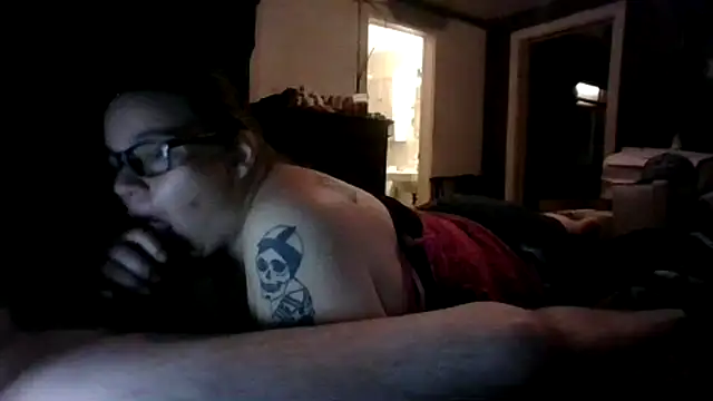 JessieXXXStarr - lick and play with nipples