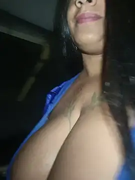 AbellaLizz - Squirt +cucumber+ cum🥒🥗🥙