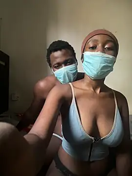 Sexycoupp - Bounce and squirt on dick