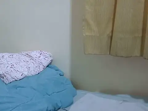 Bootynikky - get naked