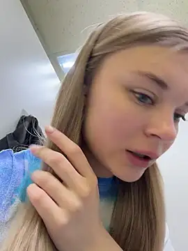 -MiaKitty