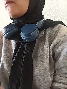 MisyonerNur - Dışarıda göğüslerini aç 😅