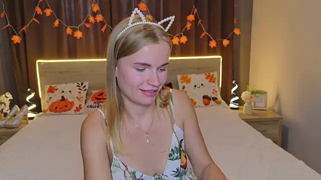 MargaritaKiss - new Catwoman costume