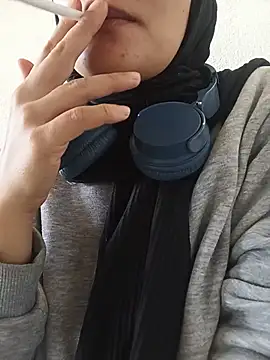 MisyonerNur - Dışarıda göğüslerini aç 😅