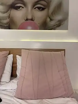 NicolleFerragamo7 - fuck pussy