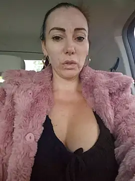 Milflovelyxxx - tease me with your touch