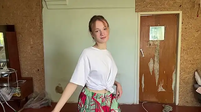 BrittanyLebowitz - kiss you