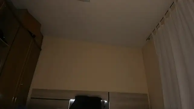 Stefany_miller77 - ride dildo in bed + 3 min control toy