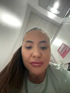 Beautydiamond - Fuck pussy white 3 fingers and moan