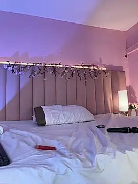 Denightjones - 💗 Domi play masturbacion clitoris 💗