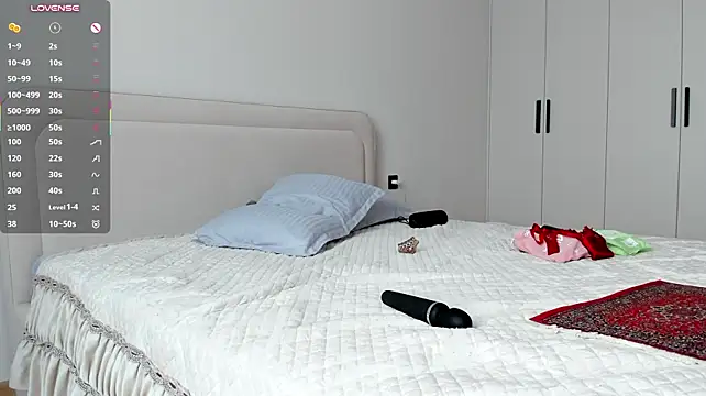 Wow_lina - fingering pussy