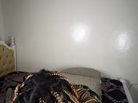 Brendah_star - ALWAYS STAY HORNY,AND WET FOR DADDIEY.