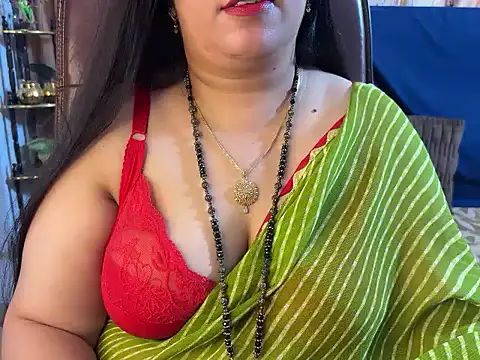 Curvy_Vincy4 - MAKE MY KARWACHOUTH SPECIAL ❤️