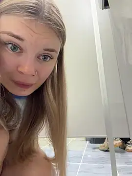 -MiaKitty - Go to the sink without panties + moan🥵