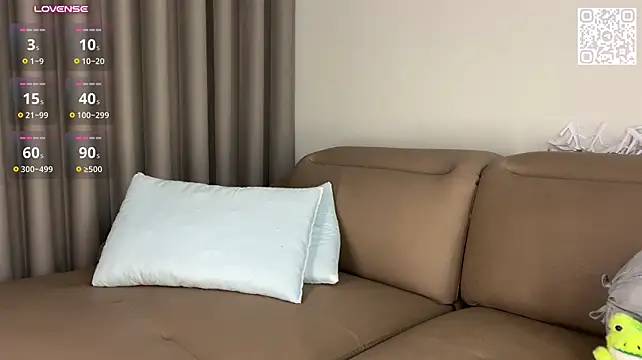 Lolatatee - Last tipper gets toy control for 3 mins!