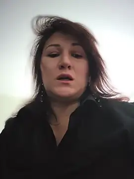 ZhenjaPoledance - Show pussy