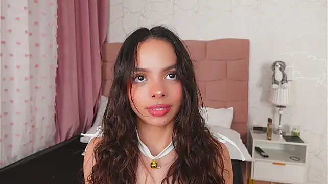 BambiRoses - Make me horny- masturbating on panties