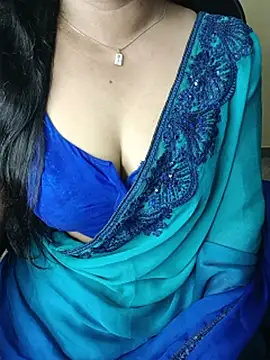 Hot-Mahitha