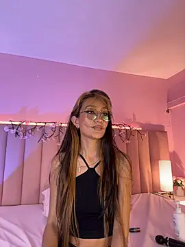 Denightjones - 💗 Domi play masturbacion clitoris 💗