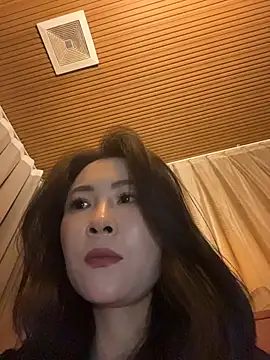 Eva10069 - 公众咖啡厅真空下半身行走人群