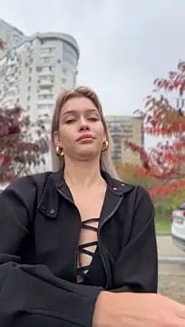KikiWatson - Masturbation in public 🔞💦