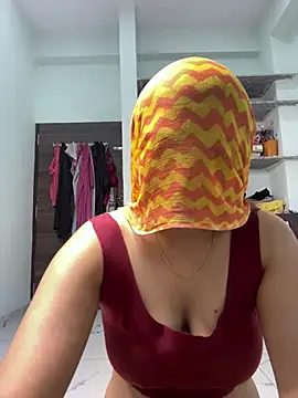 Miss_kanika76 - Ass hol ke