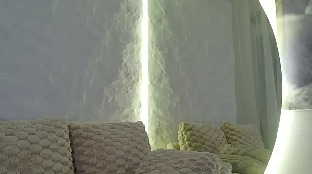 Moniqque - Naughty video for last tipper