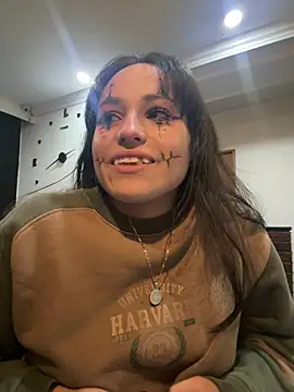 Eymmy_24 - Show tits