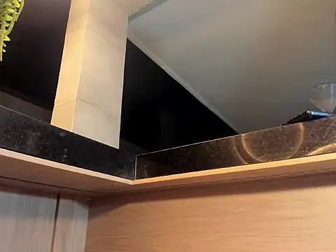 Yvonne_Collins - make me moan with your vibrations