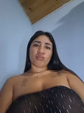 Hot_veteran01 - masturbation with four fingers in the as