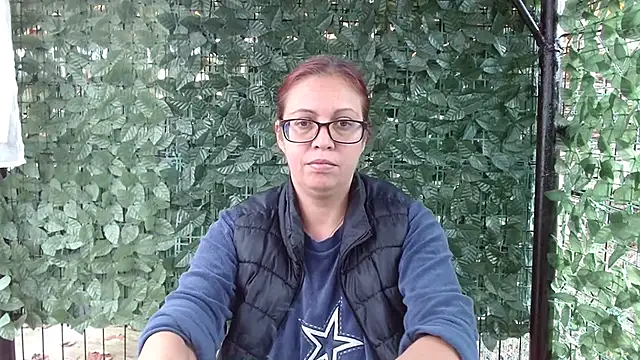 LadyHellene - bubble shower show ;)