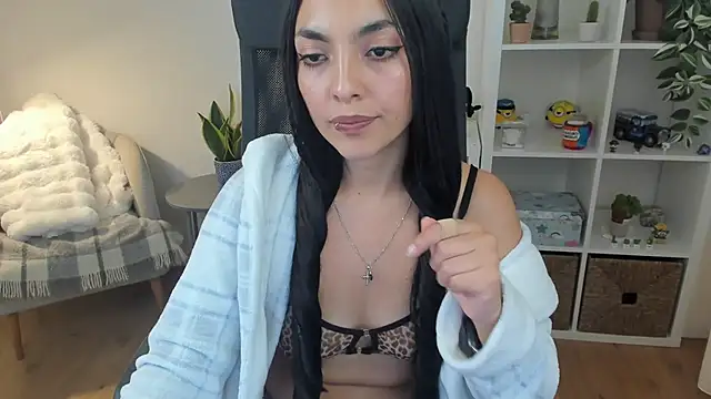 _BellaEvans_ - squirt and blowjob
