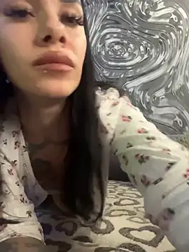 Queen_of_pain - finger pussy