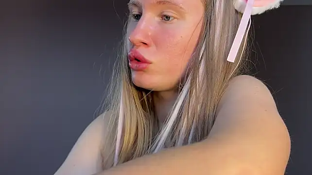 Saint_cat25 - cum zoom 😏