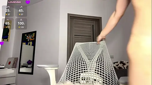 MonaBurn - Hot oil show+play tits