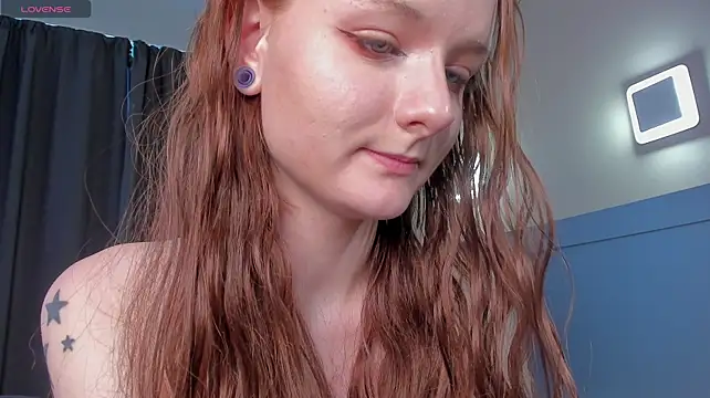 Miraletta - SPREAD MY BOTH SWEET HOLES...