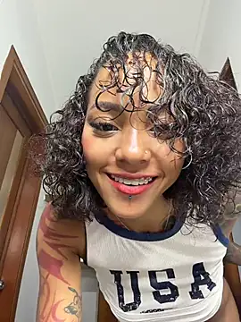 LizStorm_ - dance with oil , massage boobs